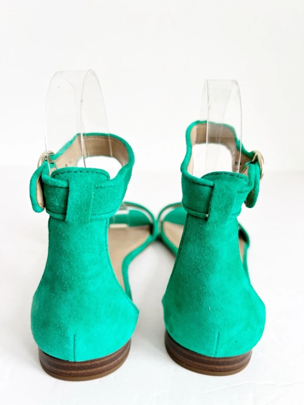 SZ 5.5 Ann Taylor Mint Green Suede Ankle-Strap Flat Sandals
